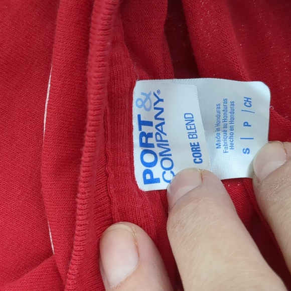 Krispy Kreme Red Eat Doughnuts Employee Shirt Size Small - Picture 5 of 5